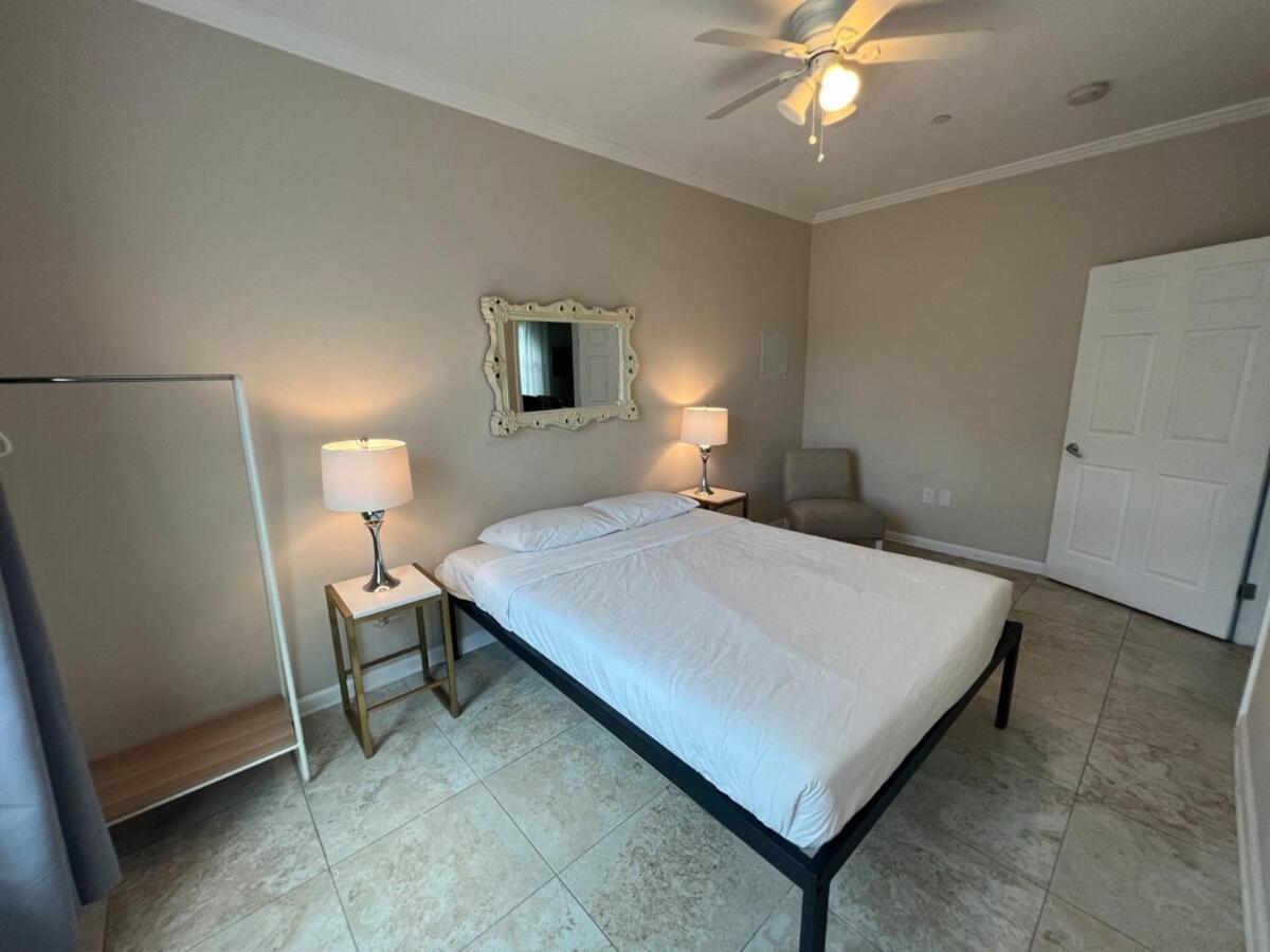 Tise Plaza Condos 뉴올리언스 외부 사진