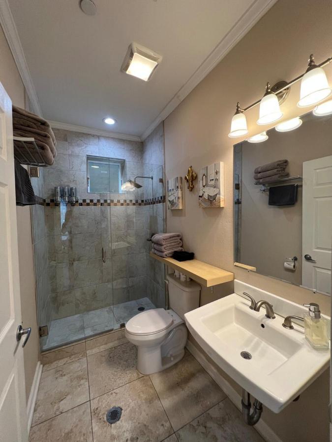 Tise Plaza Condos 뉴올리언스 외부 사진