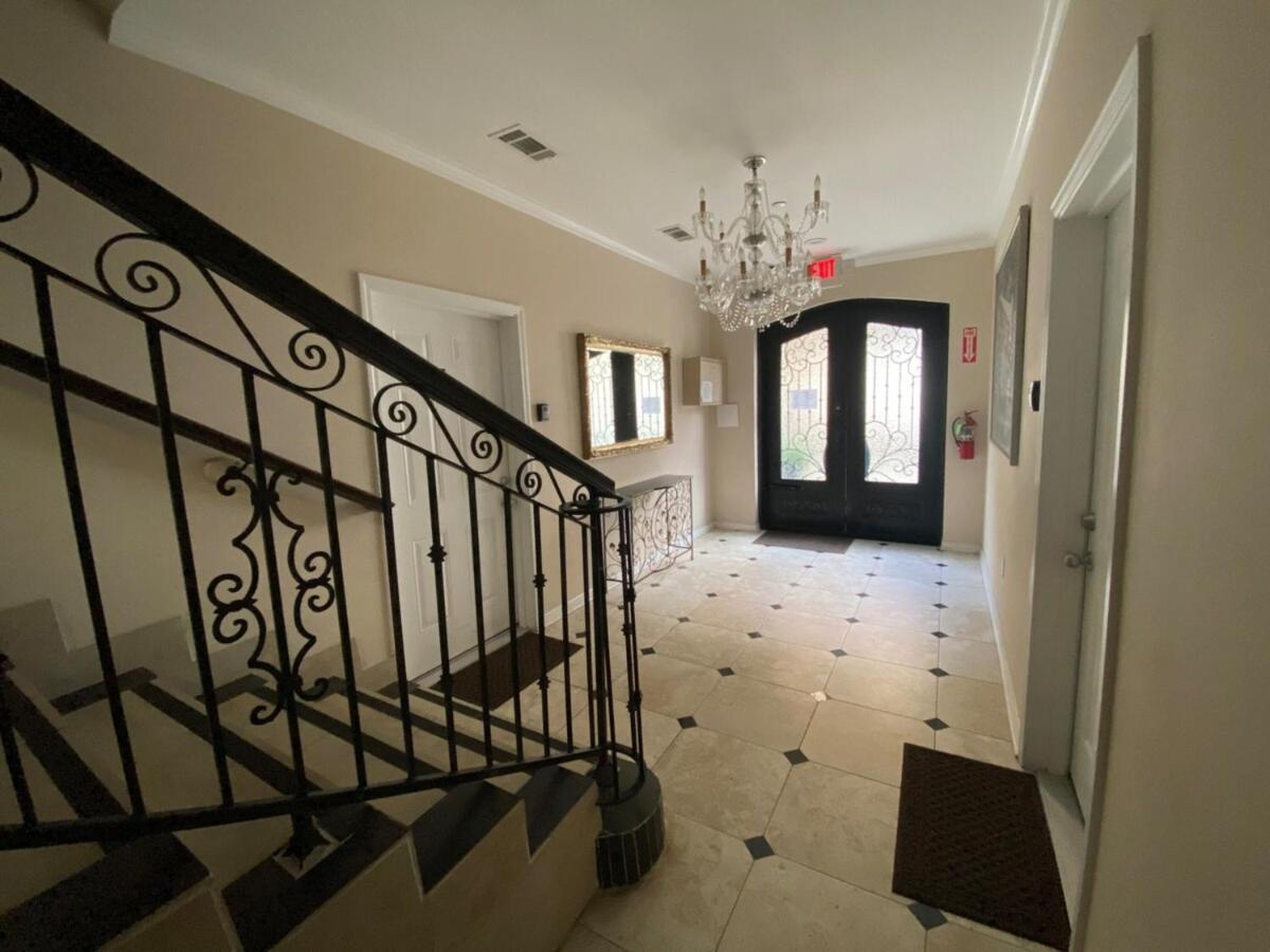 Tise Plaza Condos 뉴올리언스 외부 사진